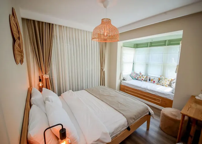 The One Alacati Nocleg ze śniadaniem *