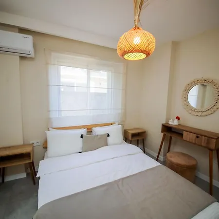 The One Alacati Nocleg ze śniadaniem